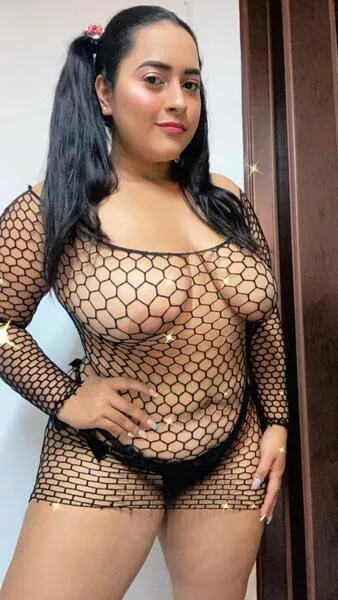 Live sex webcam photo for Luciilu #7122451