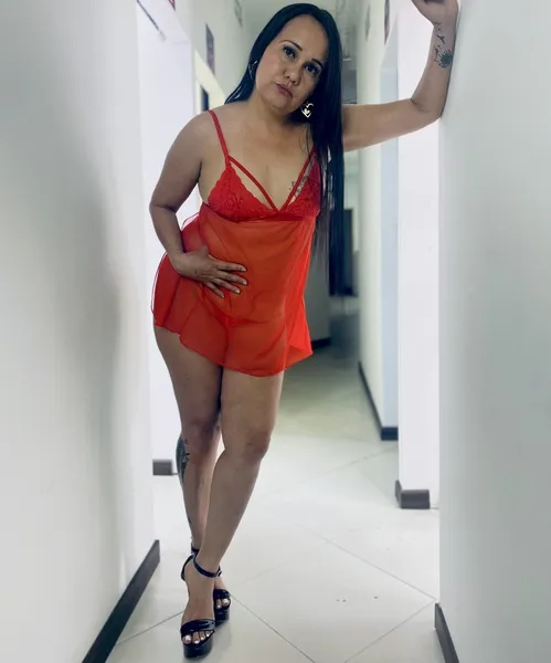 Live sex webcam photo for KarlaJeiins #5670259