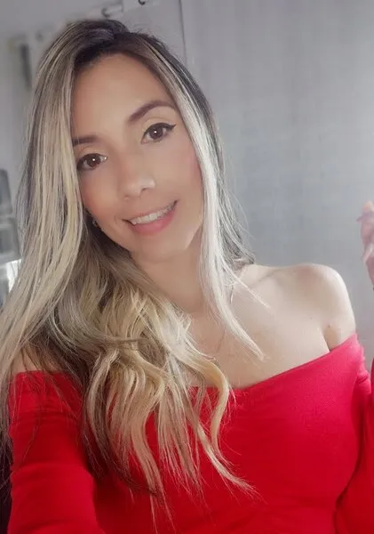 Live sex webcam photo for LindsaySummer91 #6338430