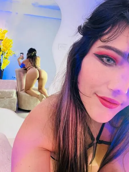 Live sex webcam photo for LiaaGenner #7284278