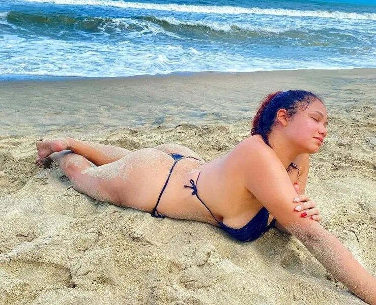 Live sex webcam photo for NiaRousse #6201389