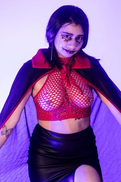 Live sex webcam photo for ChristiineRogers #6115191