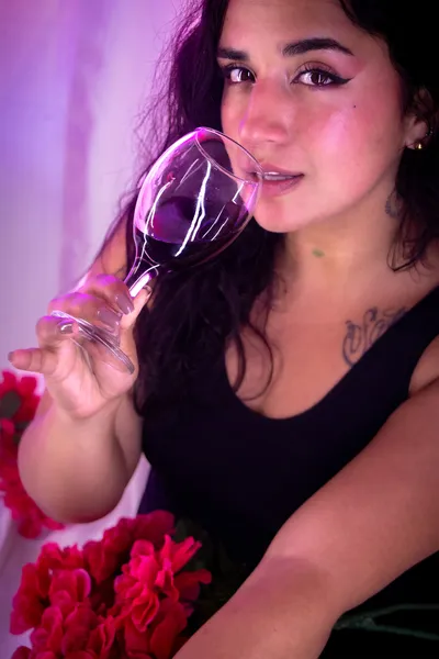 Live sex webcam photo for ImKittyy #6444384