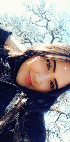 Live sex webcam photo for Luciamora #5620641