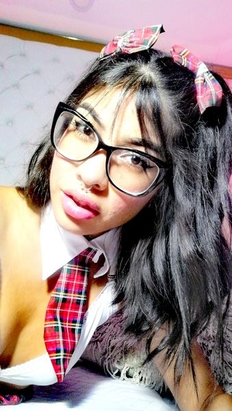 Live sex webcam photo for KhalesiDiaz #5658443