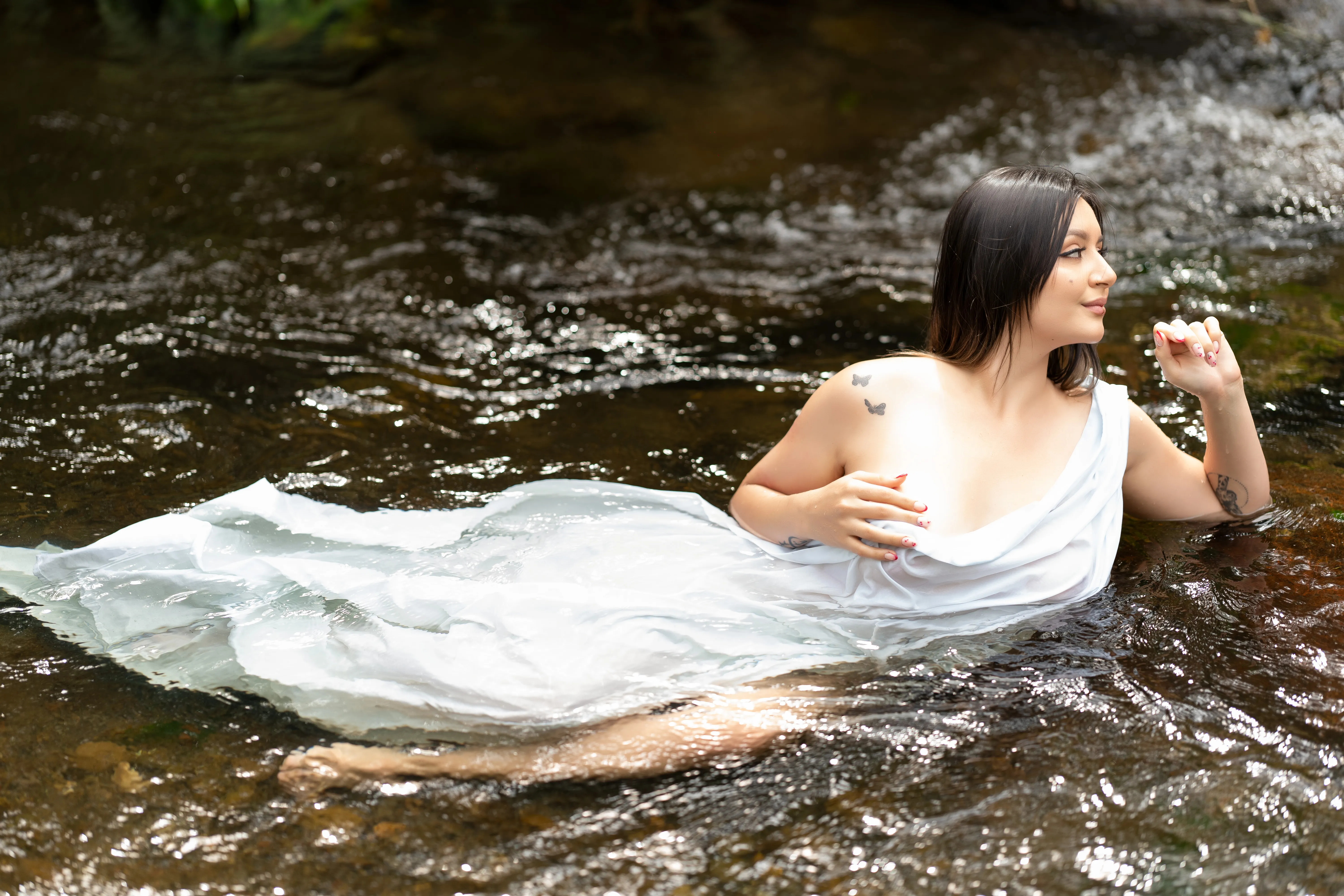 Live sex webcam photo for AnnieLeonii #7850602