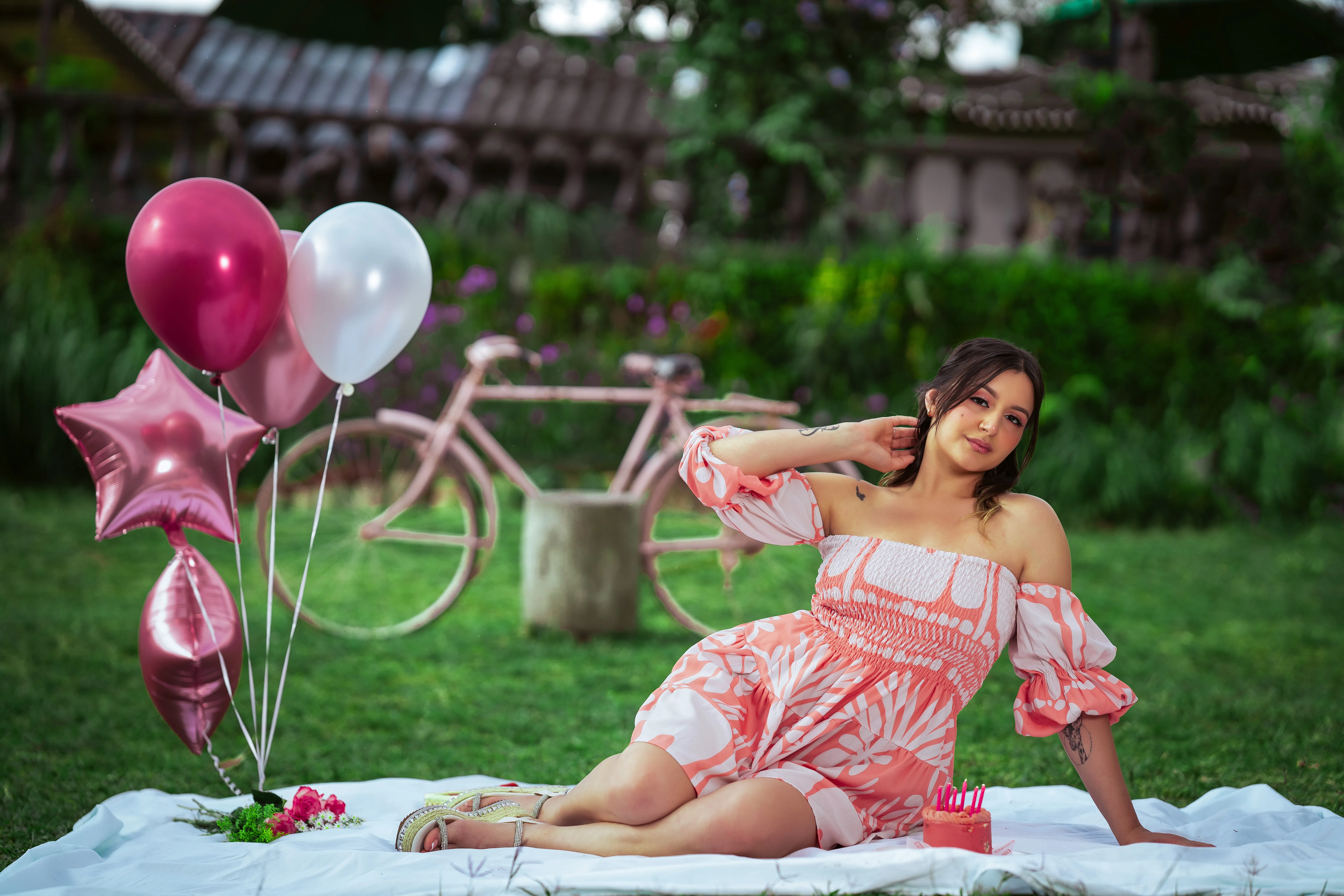 Live sex webcam photo for AnnieLeonii #7850687