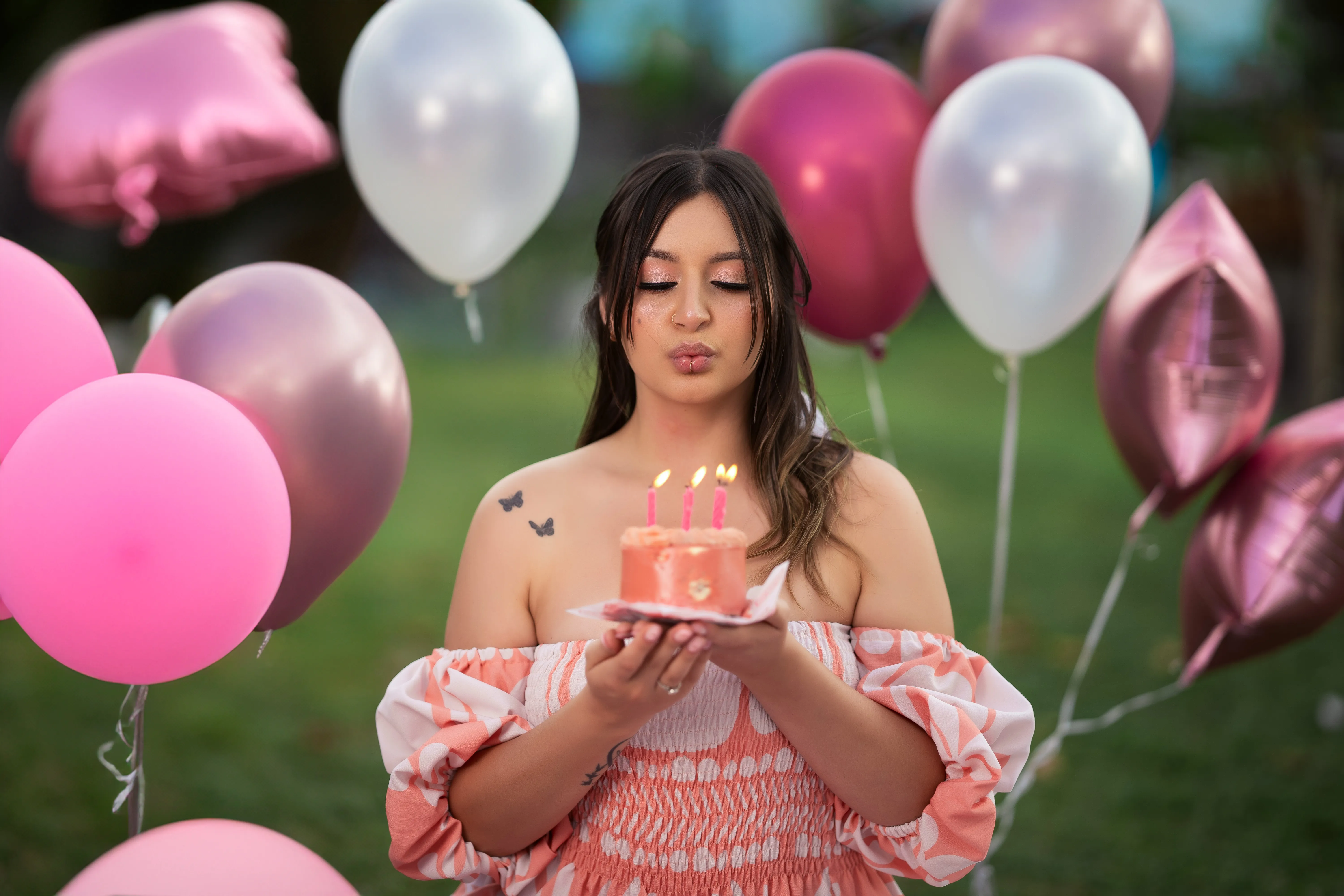 Live sex webcam photo for AnnieLeonii #7850658