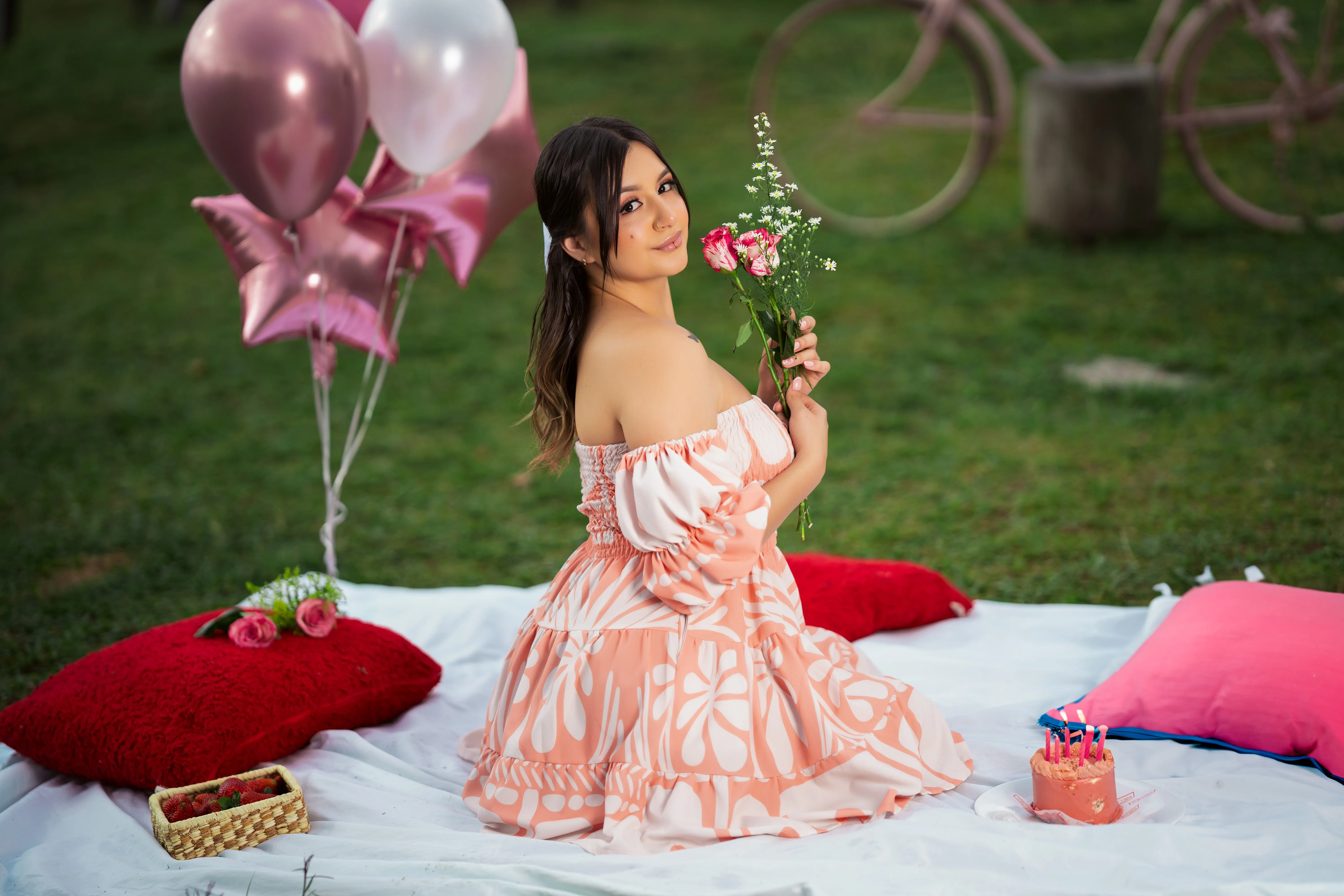 Live sex webcam photo for AnnieLeonii #7850686