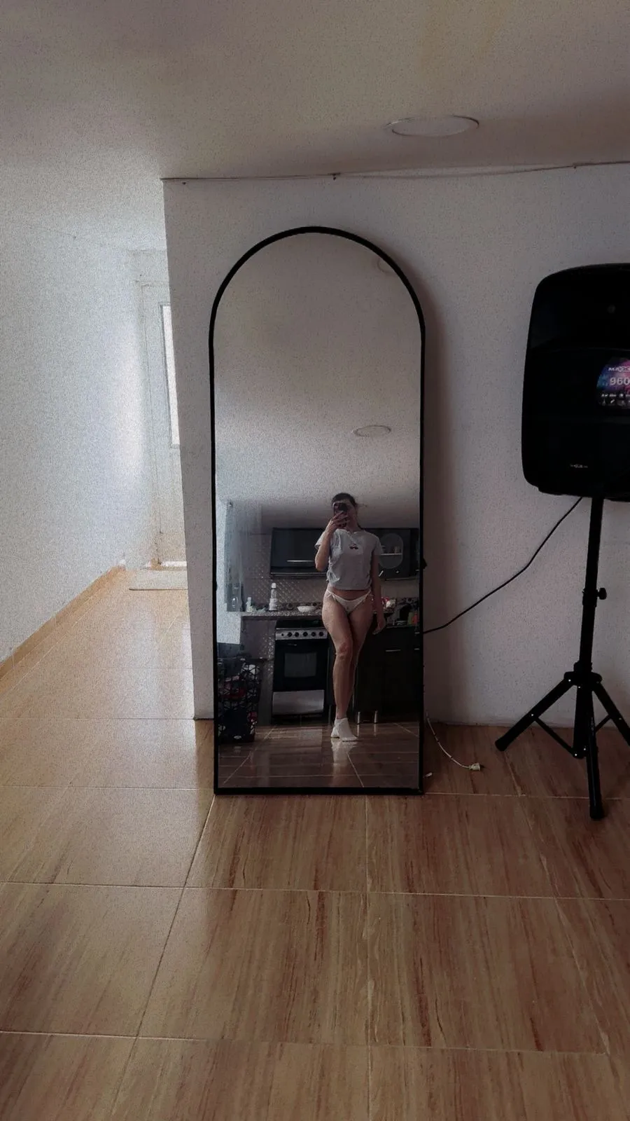 Live sex webcam photo for yeihot24 #8351257