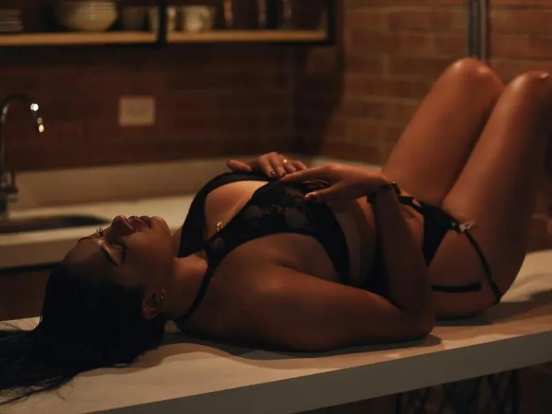 Live sex webcam photo for JeimyFords #5747921