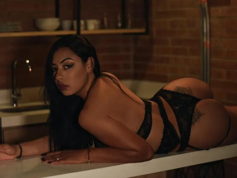 Live sex webcam photo for JeimyFords #5747920