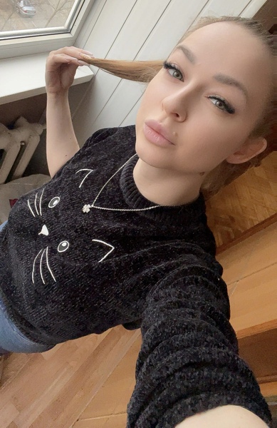 Live sex webcam photo for XStormy #7886964