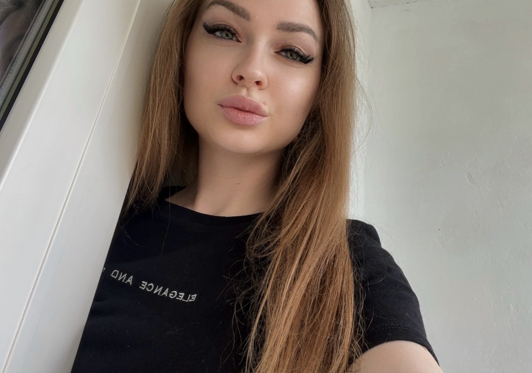 Live sex webcam photo for XStormy #7886976