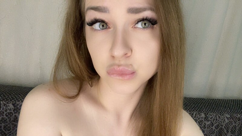 Live sex webcam photo for XStormy #7886956