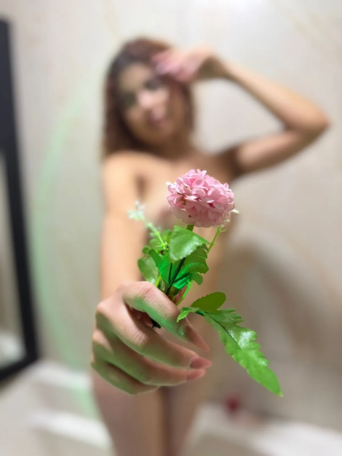 Live sex webcam photo for sofiacastillo99 #7359385