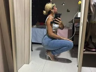 Live sex webcam photo for sofiacastillo99 #8680768