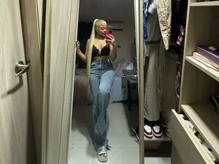 Live sex webcam photo for sofiacastillo99 #6998051
