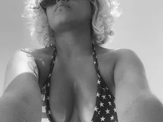 Live sex webcam photo for sofiacastillo99 #8709142