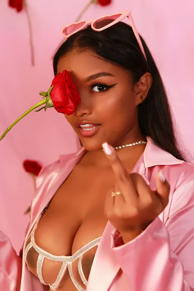 Live sex webcam photo for LisaMorgann #5635494