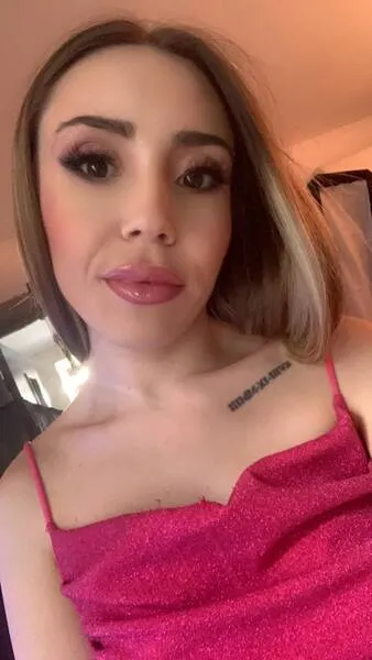 Live sex webcam photo for AlisiaWane #5720574