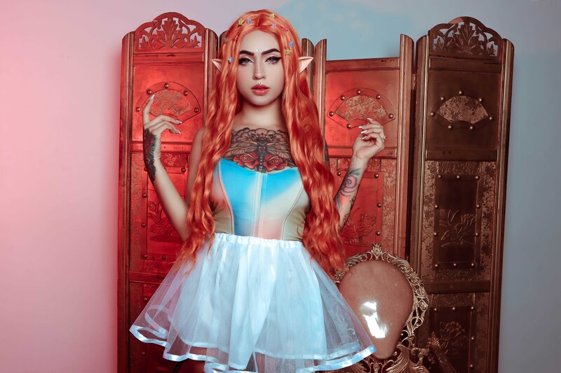 Live sex webcam photo for NikkiLaurentt #6112351