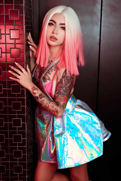 Live sex webcam photo for NikkiLaurentt #6112383