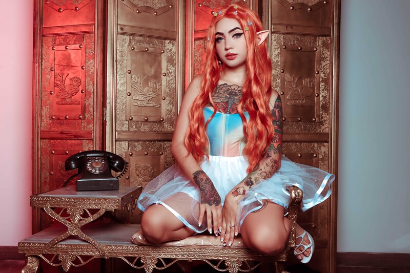 Live sex webcam photo for NikkiLaurentt #6112320