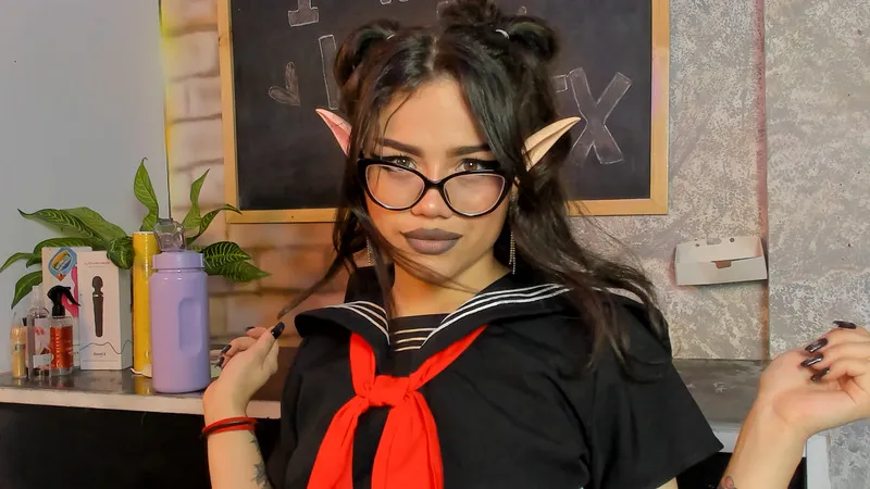 Live sex webcam photo for MARSEARTH #6010119