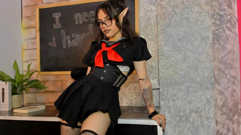 Live sex webcam photo for MARSEARTH #5857456