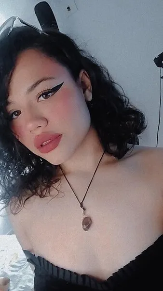 Live sex webcam photo for MARSEARTH #6010117