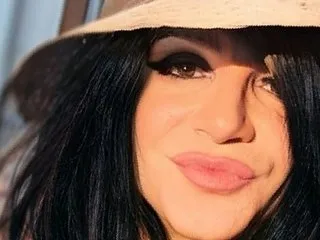 Live sex webcam photo for JunyXO #8475490