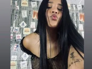 Live sex webcam photo for SamKitty #6326019