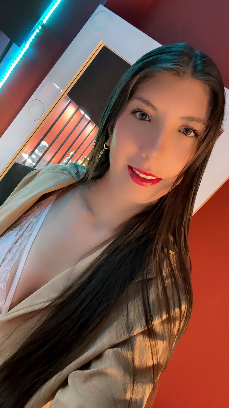 Live sex webcam photo for Megannklein #7879691