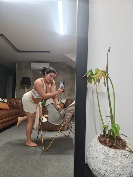 Live sex webcam photo for ELICHITA #6124290