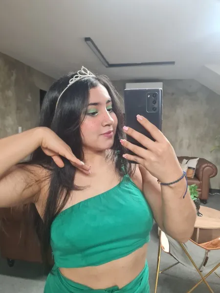 Live sex webcam photo for ELICHITA #6124336
