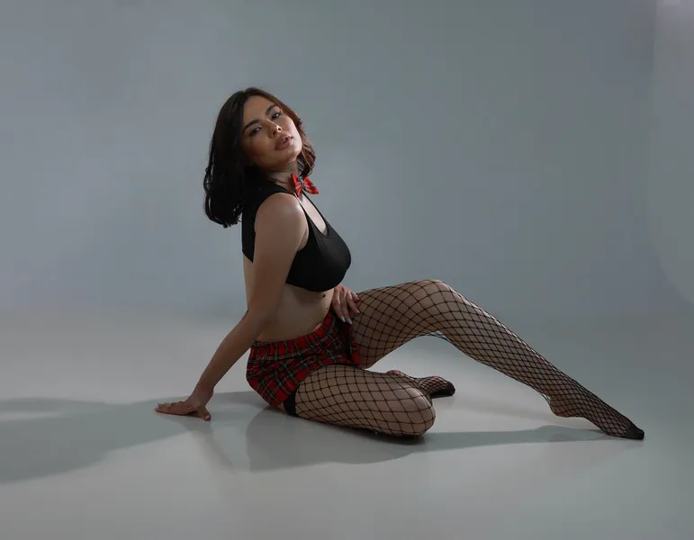 Live sex webcam photo for SarahHalle #5668303