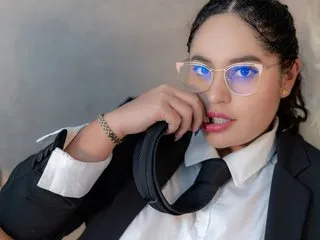 Live sex webcam photo for SharaThomas #6972403