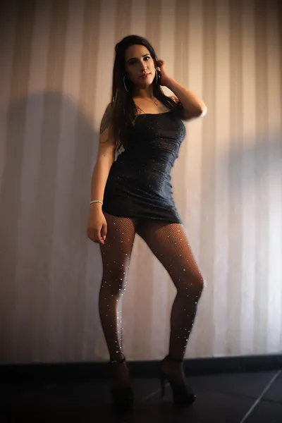Live sex webcam photo for MaddieHarpper #5691232