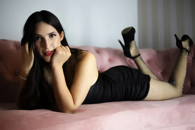 Live sex webcam photo for MaddieHarpper #5691234