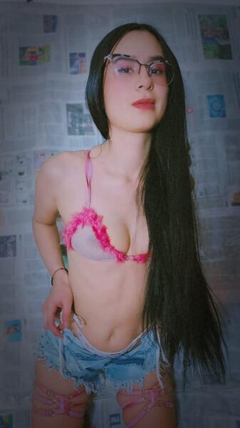 Live sex webcam photo for MolliEcxotica #5654623