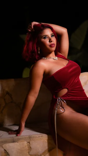 Live sex webcam photo for SophiThomas #6633984