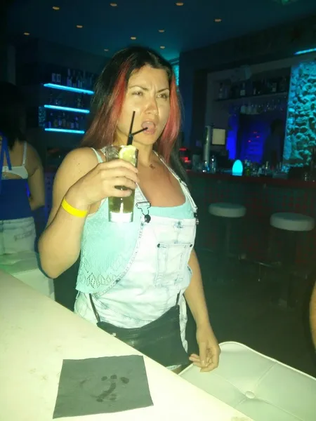 Live sex webcam photo for SquirtyButterfly #2937173