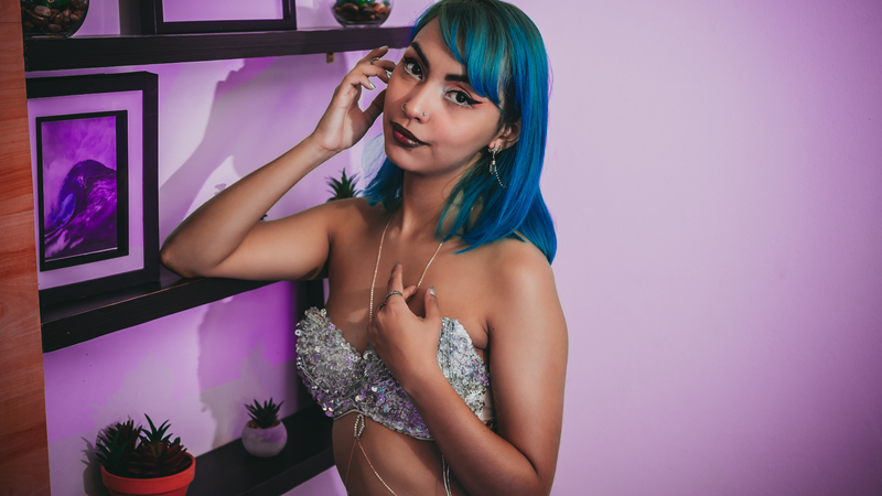 Live sex webcam photo for LilaSyren #6015046