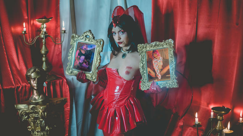 Live sex webcam photo for LilaSyren #5862304