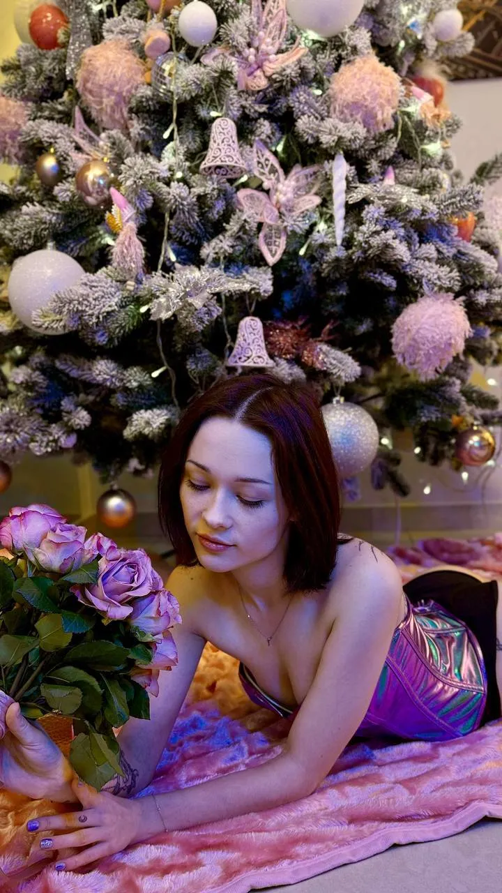 Live sex webcam photo for LisaPearly #8100170