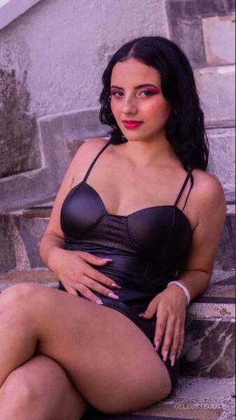 Live sex webcam photo for CelesteeCutee #6242944