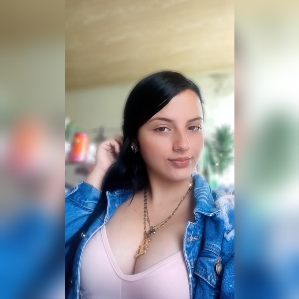 Live sex webcam photo for CelesteeCutee #6242943