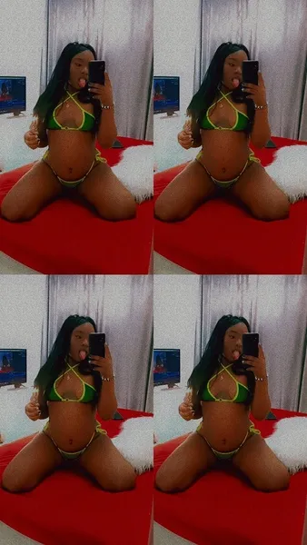 Live sex webcam photo for NaomiAshay #5689509