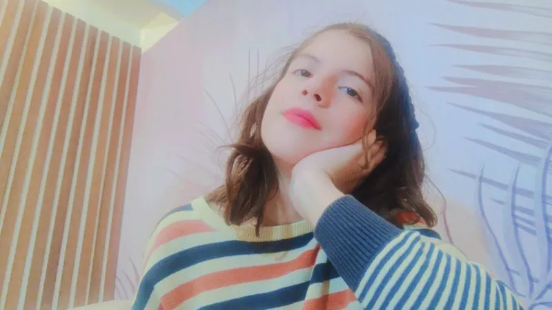 Live sex webcam photo for LittleRachel #5728946